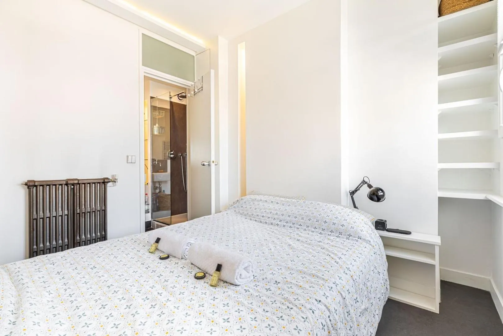 Guestready - A Glamorous Sight Over The City Paris Apartment